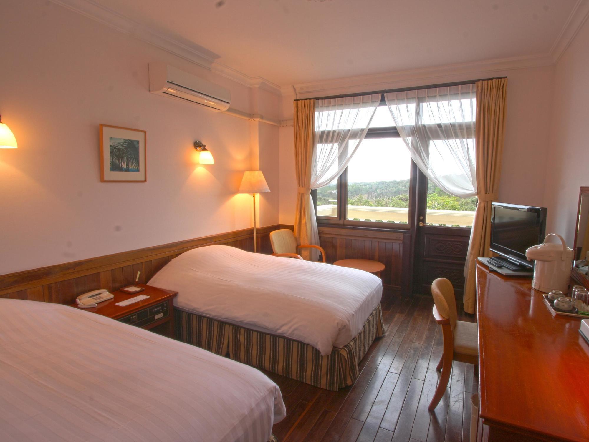 Ada Garden Hotel Okinawa Kunigami Kültér fotó